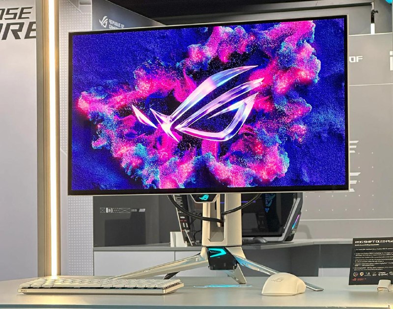 #互联网观察  ▎华硕推出720p 分辨率下刷新率高达720Hz的电竞显示器在 2025 年科隆游戏展（Gamescom 2025）上，华硕（Asus）推出了一款可能重新定义电竞显示器标杆的产品 ——ROG Swift OLED PG27AQWP-W