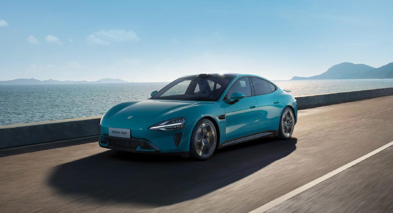 #互联网观察  ▎小米汽车召回11万辆SU7标准版电动汽车日前，小米汽车科技有限公司根据《缺陷汽车产品召回管理条例》和《缺陷汽车产品召回管理条例实施办法》的要求，向国家市场监督管理总局备案了召回计划